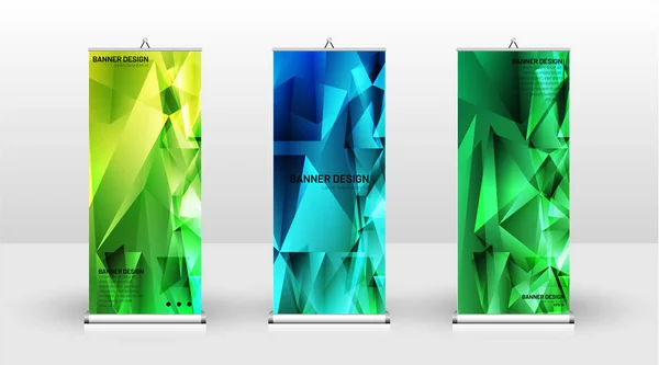 Modèle de bannière verticale. peuvent être utilisés pour des brochures, des couvertures, des publications, etc. le concept d'un motif de fond de conception triangulaire — Image vectorielle
