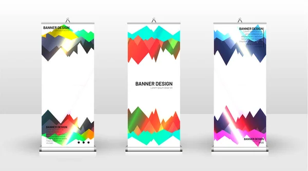 Diseño de plantilla de banner vertical. puede ser utilizado para folletos, portadas, publicaciones, etc. patrones de fondo futuristas conceptos geométricos, diseños creativos coloridos — Vector de stock