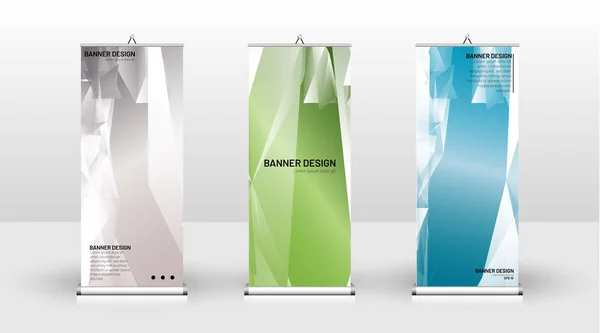 Vertical banner template design. can be used for brochures, covers, publications, etc. the concept of a triangular design background pattern — Stock Vector