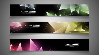 afiş koleksiyonu. çakışan ışık üçgenleri ile soyut arka plan. izole siyah arka plan. eps 10 vektör illüstrasyon