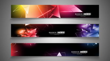 afiş koleksiyonu. çakışan ışık üçgenleri ile soyut arka plan. izole siyah arka plan. eps 10 vektör illüstrasyon