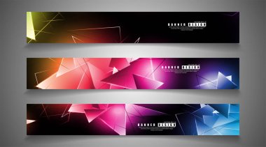 afiş koleksiyonu. çakışan ışık üçgenleri ile soyut arka plan. izole siyah arka plan. eps 10 vektör illüstrasyon