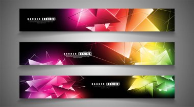 afiş koleksiyonu. çakışan ışık üçgenleri ile soyut arka plan. izole siyah arka plan. eps 10 vektör illüstrasyon