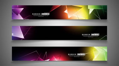 afiş koleksiyonu. çakışan ışık üçgenleri ile soyut arka plan. izole siyah arka plan. eps 10 vektör illüstrasyon