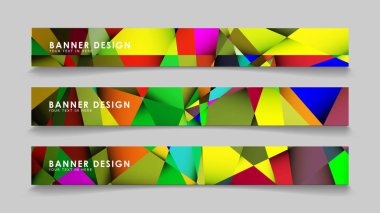 Renkli geometrik degrade arka planlara sahip soyut dikdörtgen vektör afişleri