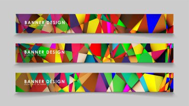 Renkli geometrik degrade arka planlara sahip soyut dikdörtgen vektör afişleri