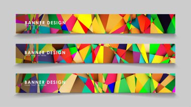 Renkli geometrik degrade arka planlara sahip soyut dikdörtgen vektör afişleri