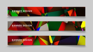 Renkli geometrik degrade arka planlara sahip soyut dikdörtgen vektör afişleri