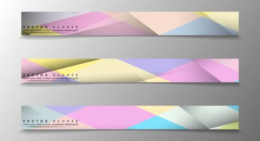 Çok Renkli Arka Planlara Sahip Bannerlar kümesi. Geometrik Soyut Modern Vektör İllüstrasyon