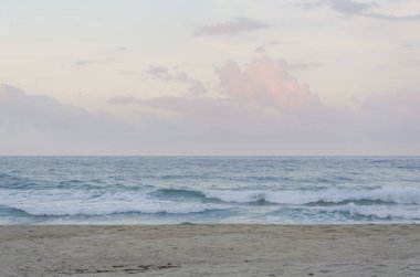 Günbatımının huzurlu başlangıcı, Tayrona Ulusal Parkı, Kolombiya