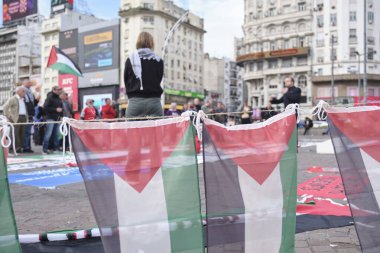 Buenos Aires, Arjantin; 23 Eylül 2025: İsrail 'in Filistin' e karşı gerçekleştirdiği soykırımı ve Siyonist sömürgeci şiddet karşısında BM 'nin eylemsizliğini protesto etmek.