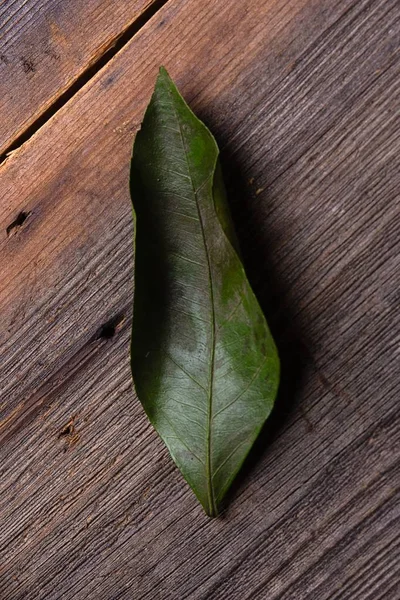 Mandarinas Con Hojas Tablas Pino — Foto de Stock