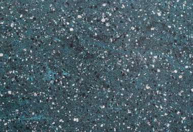 Koyu Terrazzo dokusu. Cilalanmış beton zemin ve duvar deseni. Renkli mermer ve granit taş, dekorasyon malzemesi. Doğal taşlı mozaik döşeme, granit, mermer, kuvars. 