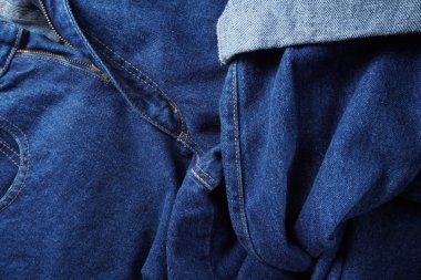 Denim. Kot pantolon arka planı. Kot pantolon desenli ya da kot pantolonlu. Mavi kot desenli..