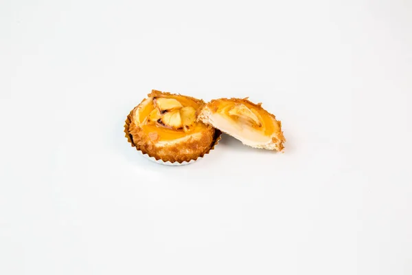 Tort Fructe Mici Fundal Alb — Fotografie, imagine de stoc