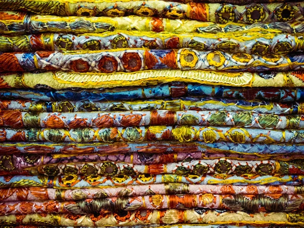 Arap tarzı işlemeli kumaşdoku — Stok fotoğraf