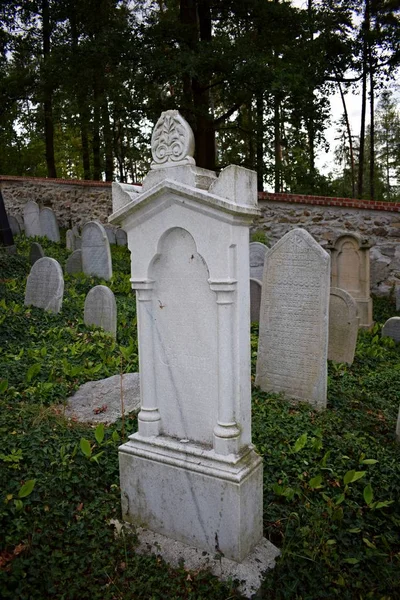 Старе Єврейське Кладовище Південна Богемія — стокове фото
