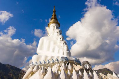 Buda Dağı, Phasornkaew, Phetchabun Eyaleti, Tayland.