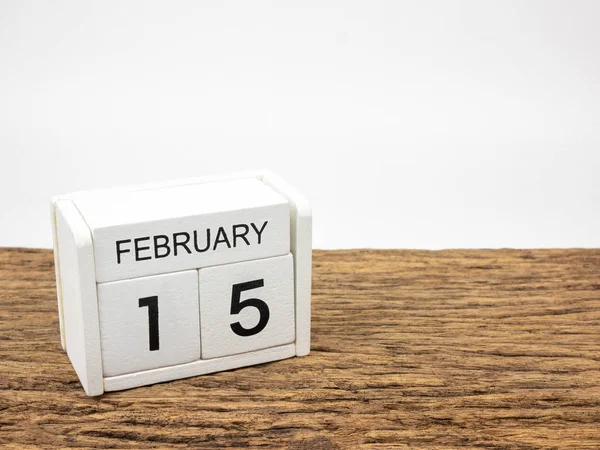 Febrero Calendario Madera Cubo Blanco Sobre Madera Vintage Fondo Blanco — Foto de Stock