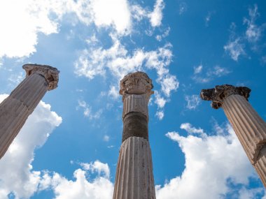 Antik kent Efes harabeleri, Tur'daki antik Yunan kenti