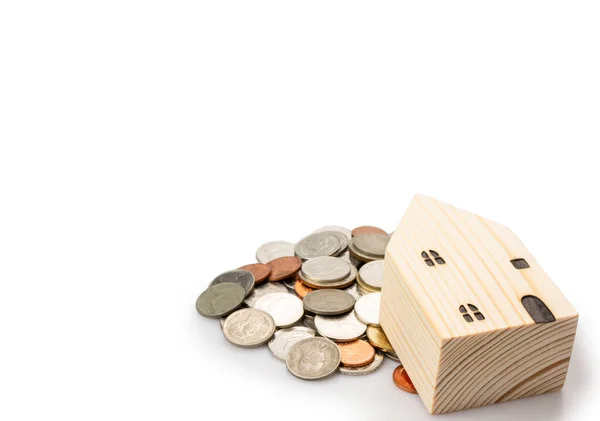 Pinjaman Rumah Koin Tabungan Dengan Konsep Perencanaan Keuangan Terisolasi Latar — Stok Foto
