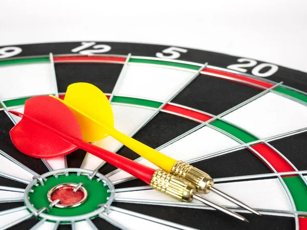 Red Yellow Dart Arrows Dartboard — Stock Photo, Image