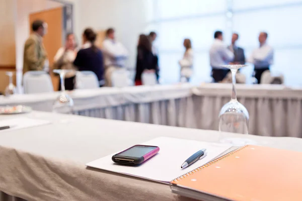 Office Meeting Luminous Conference Room Big Table — Stock Photo, Image