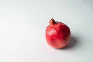 Sonbahar sezonu organik kırmızı lezzetli nar