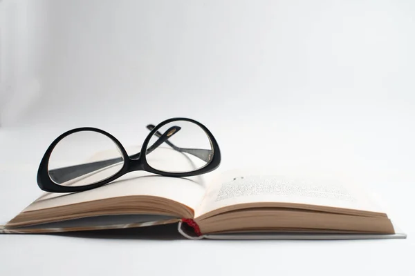 Caderno Com Óculos Caneta Livro Com Óculos Caderno Azul Com — Fotografia de Stock