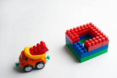 Çocuklar geliştirme, yapı taşları, Bina inşaat ve kamyon