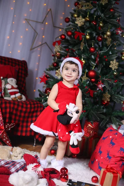 Різдвом Новим Роком Портрет Емоційної Дитини Новому Костюмі Дівчина Малюк — стокове фото