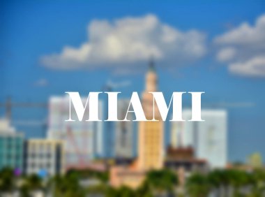 Miami. Arka plan bulanık Özgürlük Kulesi