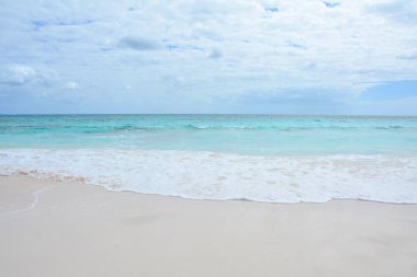 Cennet plaj adada Eleuthera, Bahamas