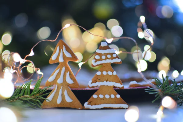 Two Gingerbread Cookies Decoration Christmas Table — Stock Photo, Image