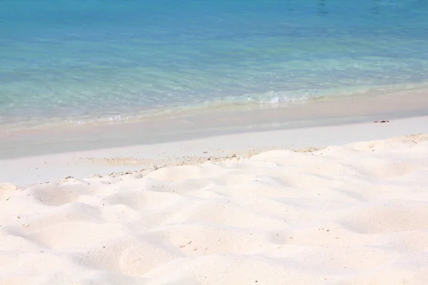 Praia do Caribe na ilha de Aruba . — Fotografia de Stock