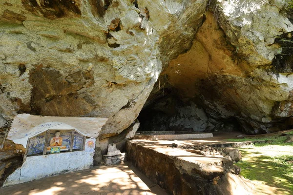 Batadombalena Tempel Ratnapura Sri Lanka — Stockfoto