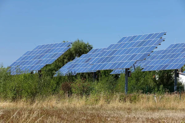 Енергетичний Парк Вітроенергетики Сонячних Систем — стокове фото