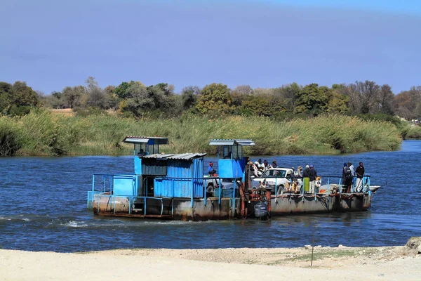 Trajektem Přes Okavango Mezi Namibie Botswany — Stock fotografie