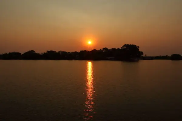 Pôr Sol Rio Zambeze África — Fotografia de Stock