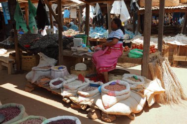 İnsanlar bir Market ve perakende Tanzanya, 24 Eylül 2012
