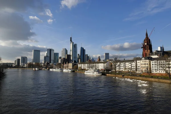 Die Skyline Von Frankfurt Main — Stockfoto