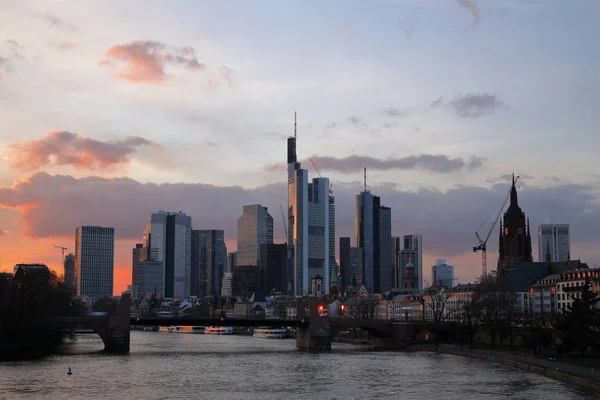 Die Skyline Von Frankfurt Main — Stockfoto