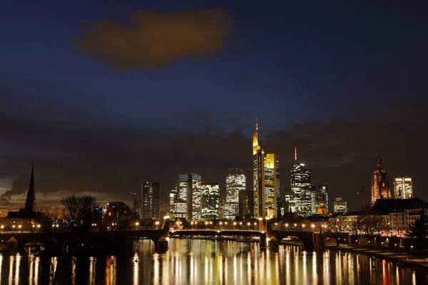 Горизонт Франкфурта Майні — стокове фото