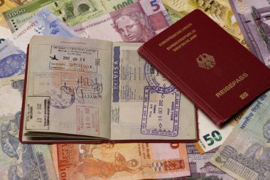 Pasaport ve vize ve giriş damgası