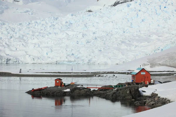 Estación Investigación Antártida —  Fotos de Stock