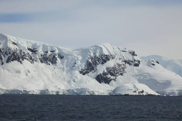 南极洲的冰川和冰川景观 — 图库照片