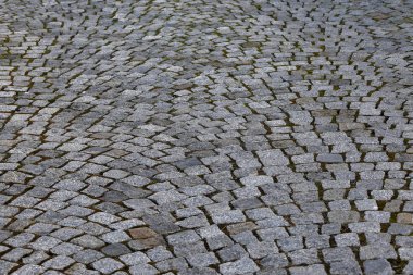 Taşlar ve yüzeyler.