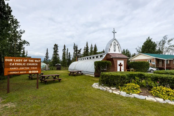 Iglesia Nuestra Señora Del Camino Yukón Canadá — Foto de Stock