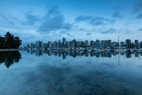 温哥华的天际线和城市景观 — 图库照片