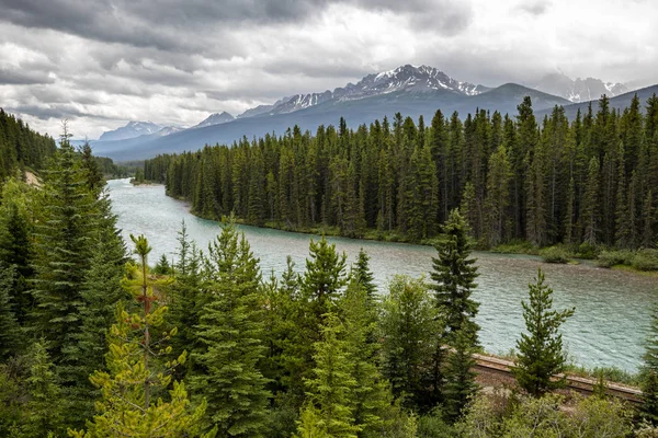 Přídí Řeka Banff Albertě Canada — Stock fotografie